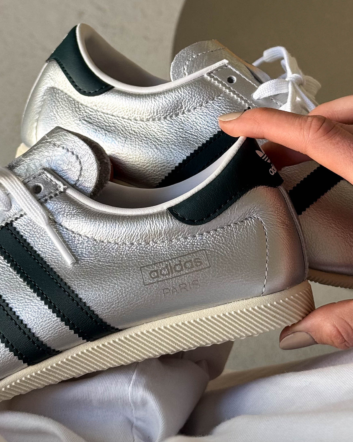 Adidas Paris W