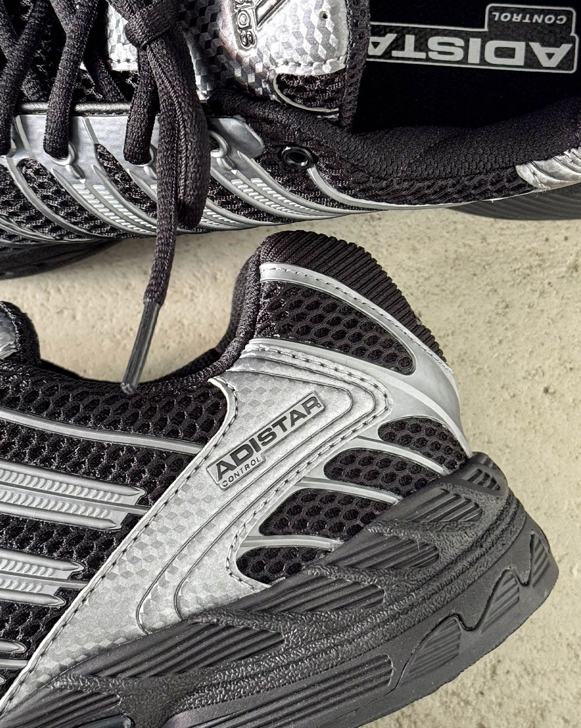 Adidas Adistar Control 3