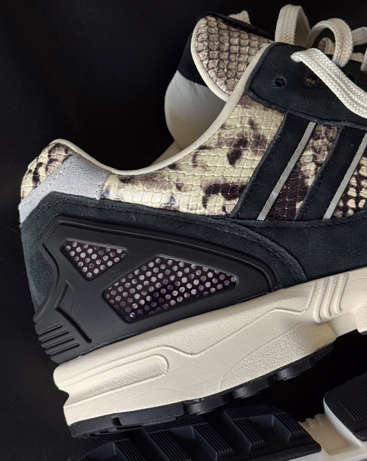 Adidas ZX 8000 *Snake*