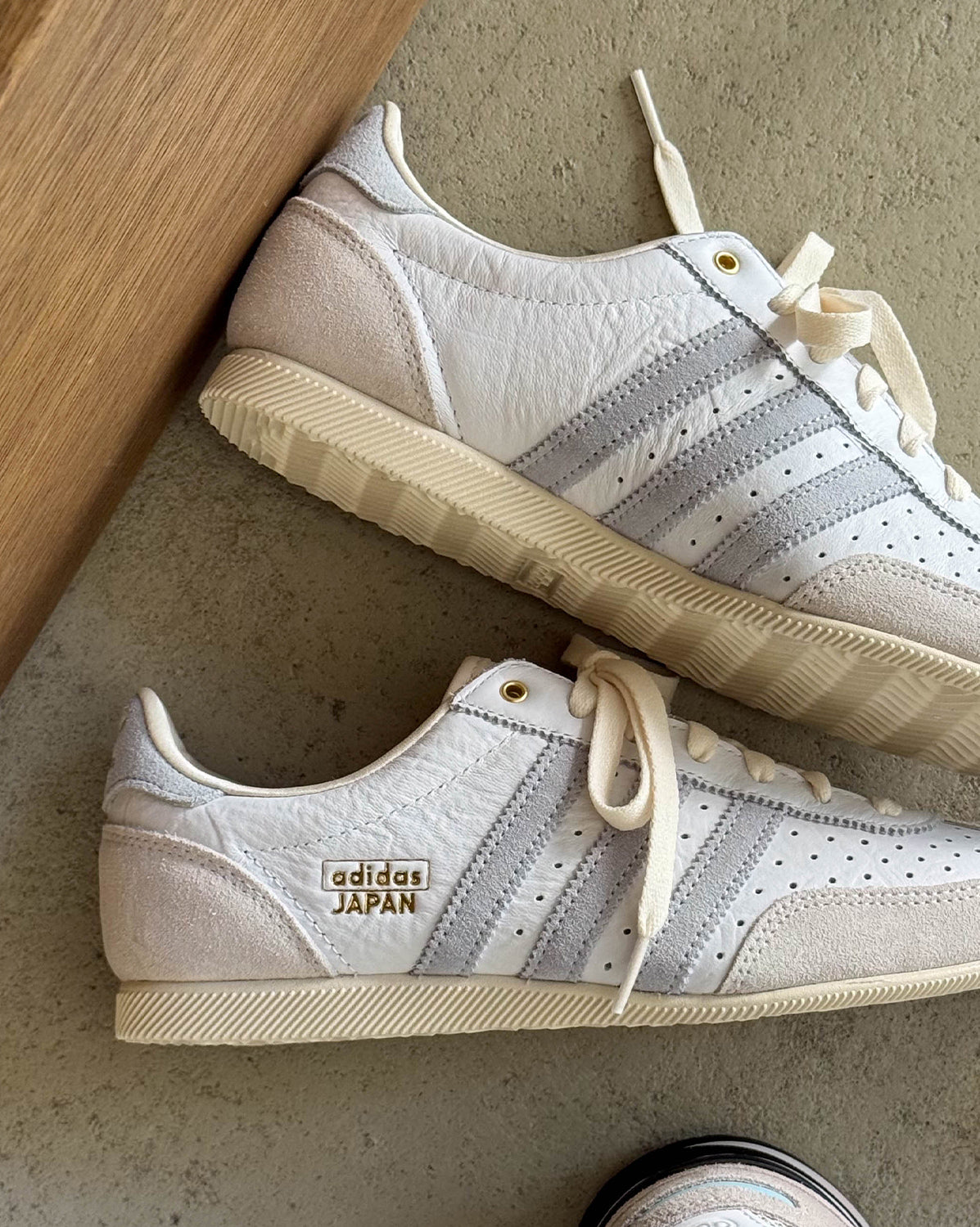 Adidas Japan W