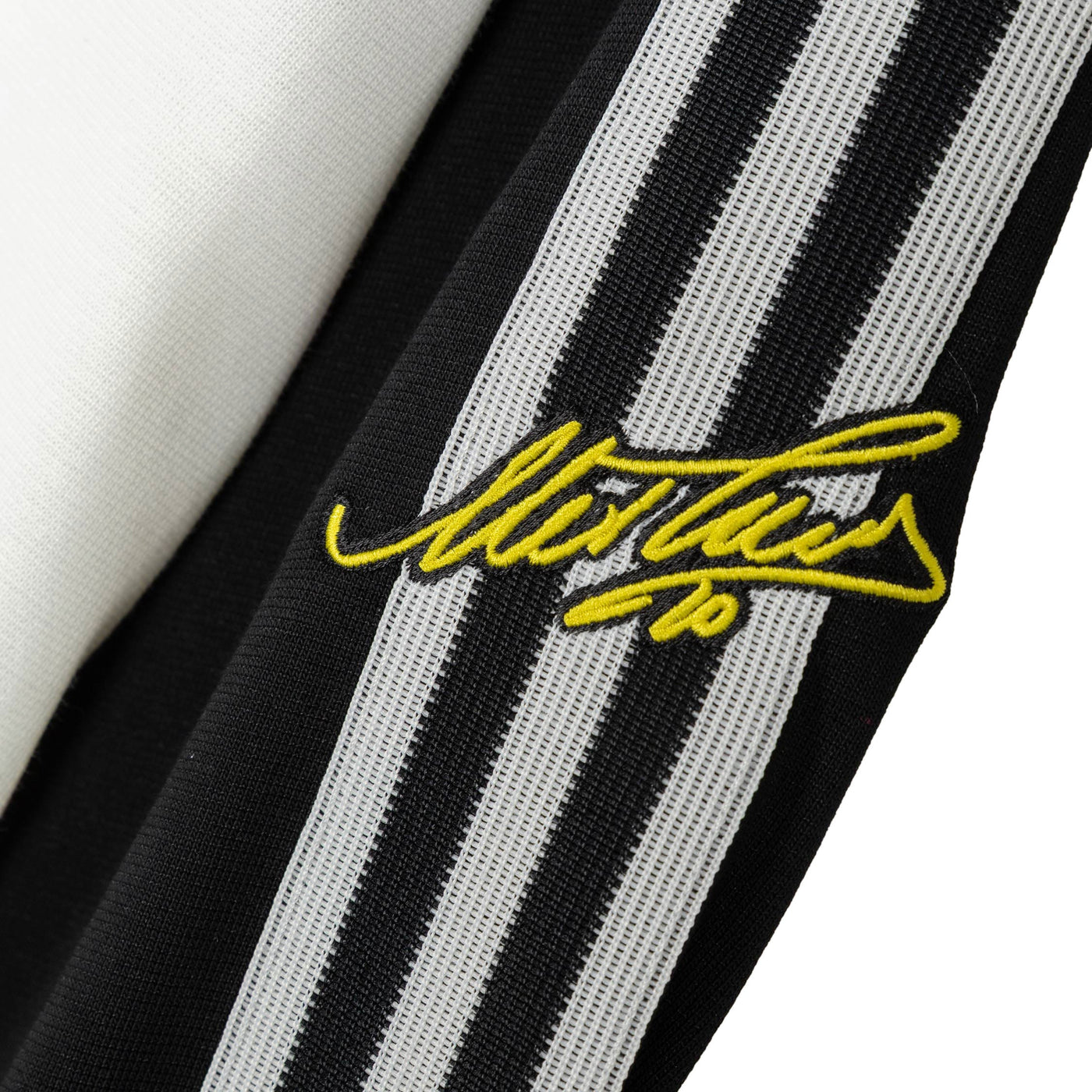 Adidas	Juventus FC Originals Long Sleeve T-Shirt