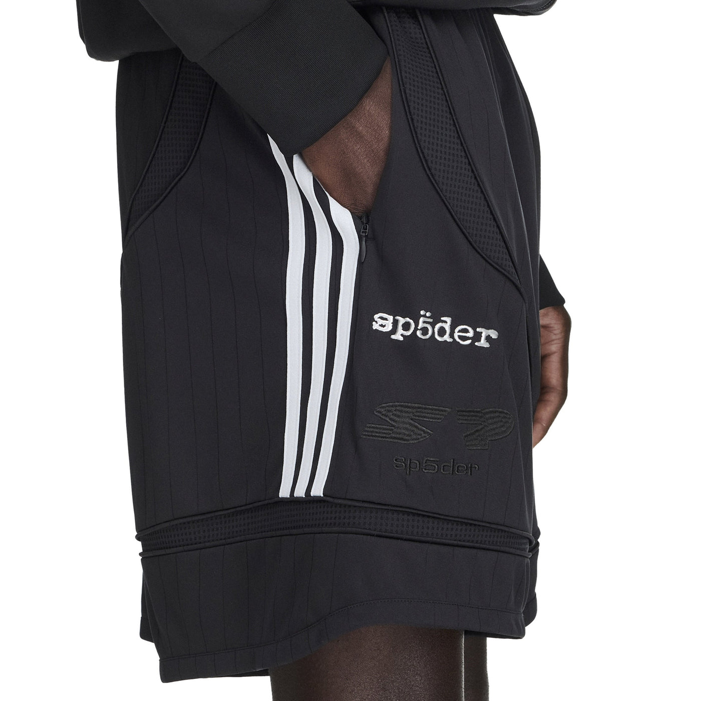 Adidas	x SP5DER Short