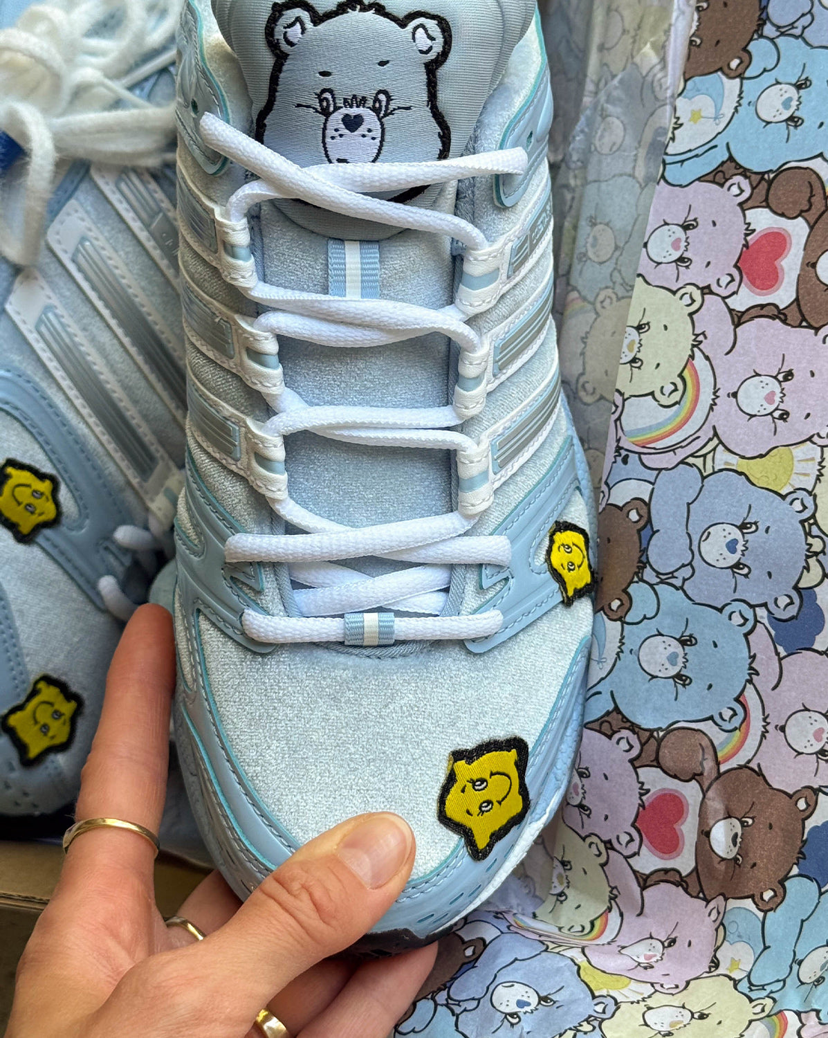 Adidas	x Care Bears Adistar Control 5 W