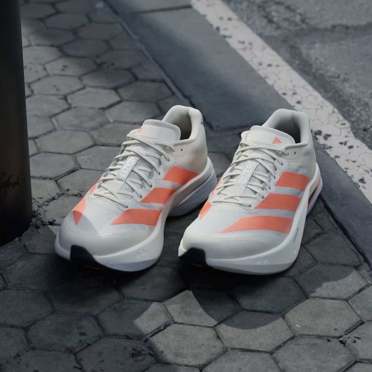adidas Adizero Boston 13 M Herren Off White Orange Grey