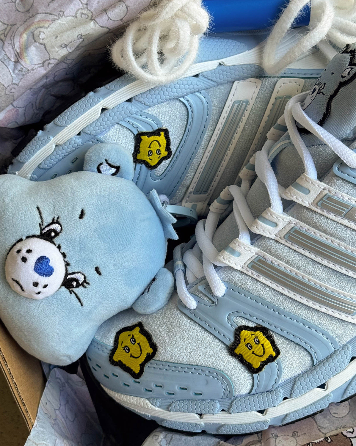 Adidas	x Care Bears Adistar Control 5 W